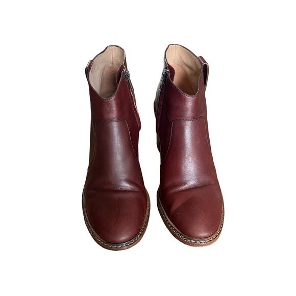 Rivet & Thread  Burgundy Ankle Boots Size 10 - Picture 2 of 11